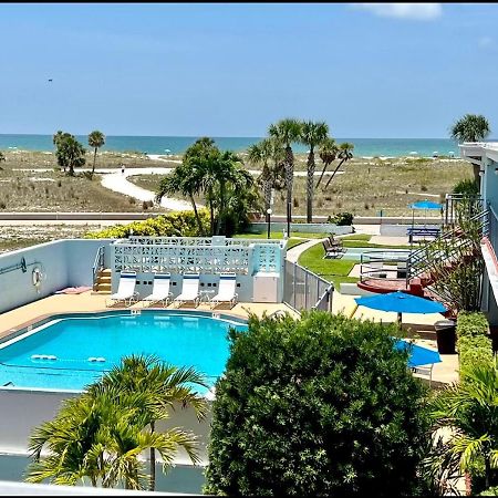 Beachside Resort Motel St. Pete Beach Exteriör bild