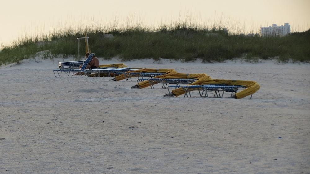 Beachside Resort Motel St. Pete Beach Exteriör bild